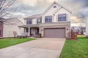 1035 Hunterallen Dr, Florence, KY 41042 - Photo 2