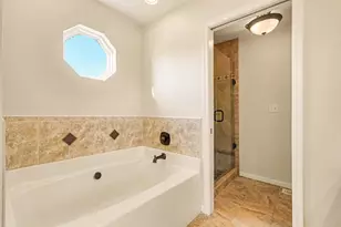 1662 Bingham Cir, Hebron, KY 41048 - Photo 14