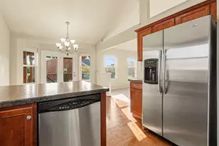 1662 Bingham Cir, Hebron, KY 41048 - Photo 10