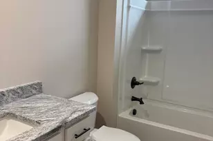 180 Saddlebrook Ln, Dry Ridge, KY 41035 - Photo 4