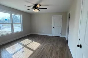 180 Saddlebrook Ln, Dry Ridge, KY 41035 - Photo 8