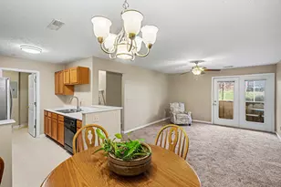 1065 Wellington Dr, Alexandria, KY 41001 - Photo 2