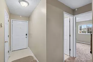 1065 Wellington Dr, Alexandria, KY 41001 - Photo 12