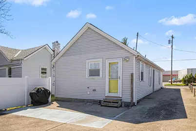 11 May Street, Elsmere, KY 41018 - Photo 2