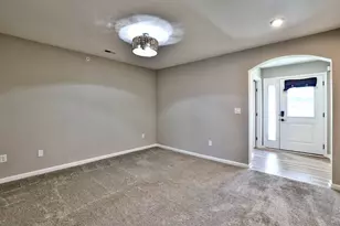 2329 Piazza RDG, Covington, KY 41017 - Photo 6