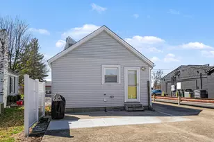 11 May St, Elsmere, KY 41018 - Photo 1