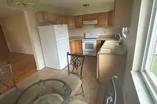 281 Sunset Dr, Highland Heights, KY 41076 - Photo 4