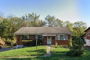 281 Sunset Dr, Highland Heights, KY 41076 - Photo 1