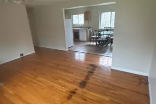 281 Sunset Dr, Highland Heights, KY 41076 - Photo 2