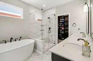 854 Fairbanks Ln, Newport, KY 41071 - Photo 22