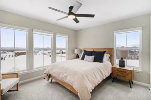 854 Fairbanks Ln, Newport, KY 41071 - Photo 28