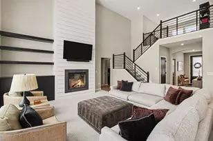 854 Fairbanks Ln, Newport, KY 41071 - Photo 16