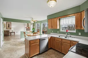 1233 Mesa Dr, Erlanger, KY 41018 - Photo 6