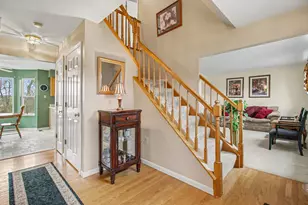 1233 Mesa Dr, Erlanger, KY 41018 - Photo 2