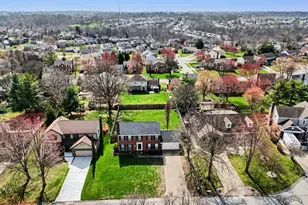 2131 Silverwood Ct, Florence, KY 41042 - Photo 2