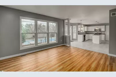 1045 Bloomfield Court, Hebron, KY 41048 - Photo 8