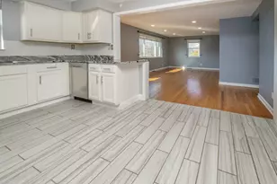 758 Rogers Rd, Villa Hills, KY 41017 - Photo 6