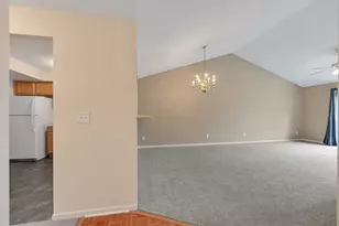 7455 Ridge Edge Ct, Florence, KY 41042 - Photo 8