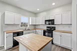 640 Turfrider Ct, Walton, KY 41094 - Photo 6