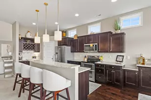 2260 Paragon Mill Dr, Burlington, KY 41005 - Photo 4