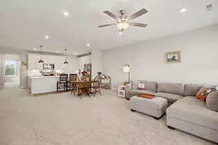 312 Cornwall Dr, Florence, KY 41042 - Photo 4