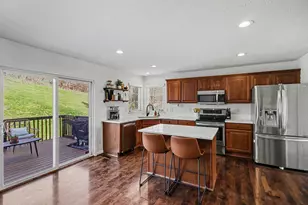 126 Brushwood Drive, Fort Thomas, KY 41075 - Photo 8