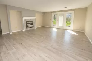 10759 Crown Pointe Dr, Union, KY 41091 - Photo 6