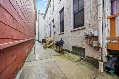 326 W 8th Street, Covington, KY 41011 - Photo 30