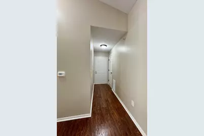 410 Lakeview Drive #11, Wilder, KY 41071 - Photo 8