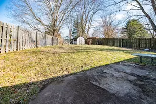 6290 Tessie Cir, Burlington, KY 41005 - Photo 2