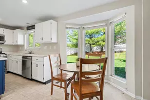 8430 Woodcreek Dr, Florence, KY 41042 - Photo 12