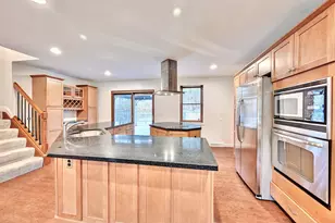 564 Village Dr, Edgewood, KY 41017 - Photo 4