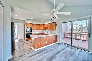 8657 Valleyview Dr, Florence, KY 41042 - Photo 18