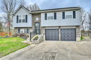 222 Springwood Dr, Alexandria, KY 41001 - Photo 2