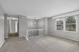 3080 Featherstone Dr, Burlington, KY 41005 - Photo 2