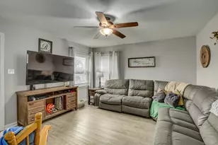 685 Skyway Dr, Independence, KY 41051 - Photo 4