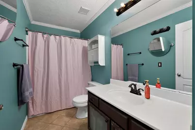 121 Indiancreek Drive, Covington, KY 41017 - Photo 8