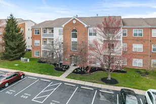 149 Saddlebrook Ln, Florence, KY 41042 - Photo 2