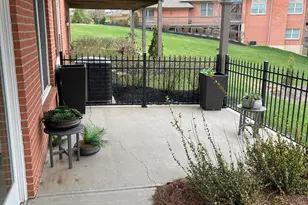 1009 Appleblossom Dr, Villa Hills, KY 41017 - Photo 4