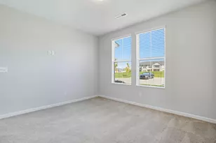 1321 Ruby Hill Ln, Florence, KY 41042 - Photo 16