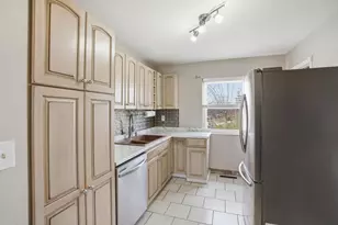 8 Tripoli Ln, Fort Mitchell, KY 41017 - Photo 12