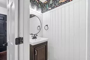 2479 High Crossing Dr, Crescent Springs, KY 41017 - Photo 22