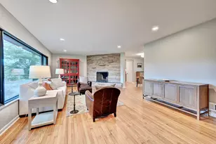 1083 Montague Rd, Park Hills, KY 41011 - Photo 8