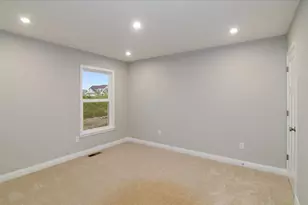 429 Flightline Dr, Union, KY 41091 - Photo 26