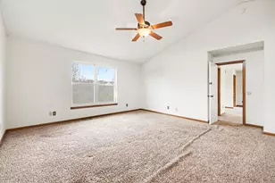 1812 Mountainview Ct, Florence, KY 41042 - Photo 18