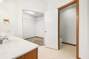 1812 Mountainview Ct, Florence, KY 41042 - Photo 22