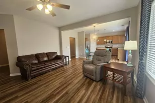 2016 Dawns Light Rd, Union, KY 41091 - Photo 6