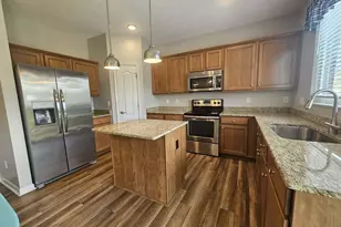 2016 Dawns Light Rd, Union, KY 41091 - Photo 8