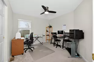 2081 Blankenbecker Dr, Florence, KY 41042 - Photo 38