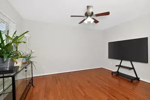 2081 Blankenbecker Dr, Florence, KY 41042 - Photo 16